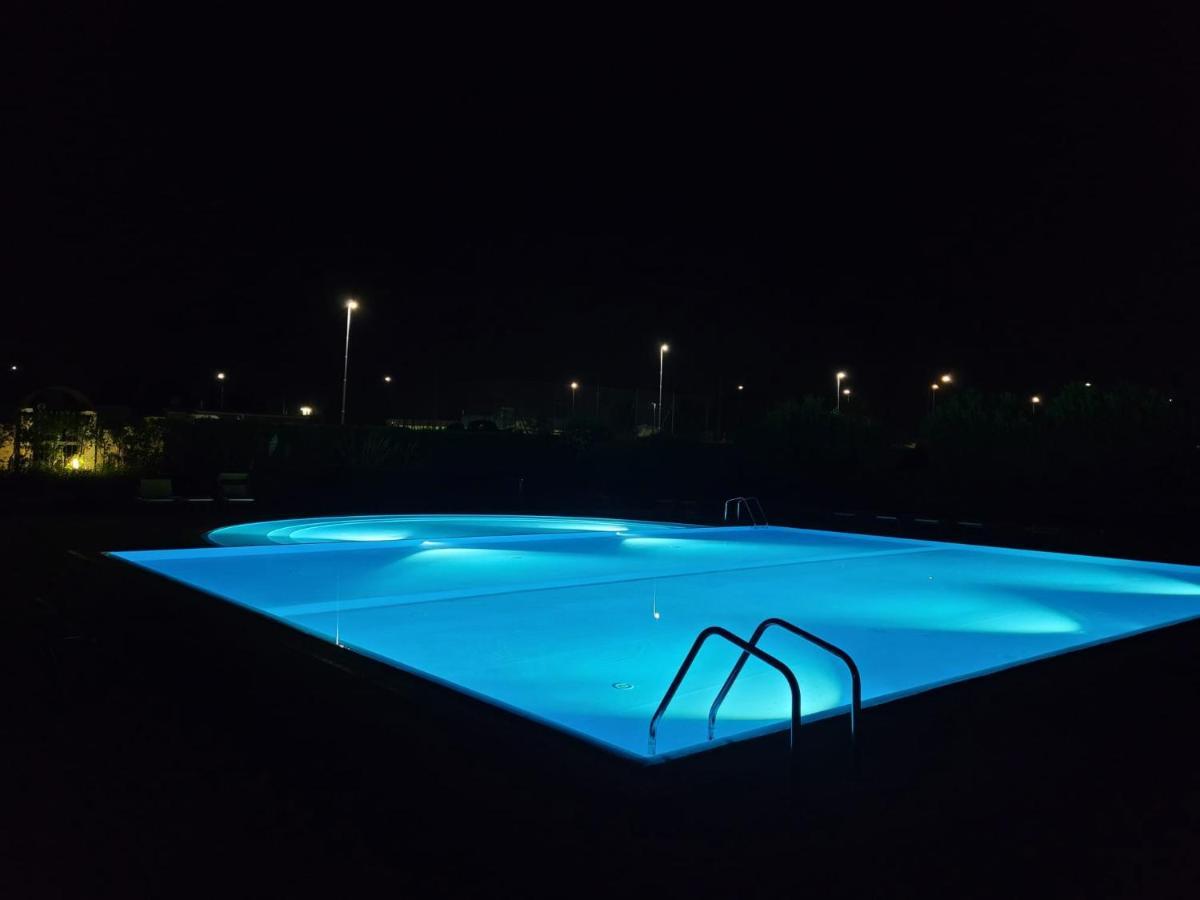 Dolce Blu Sirmione Apartamento Rivoltella del Garda Exterior foto