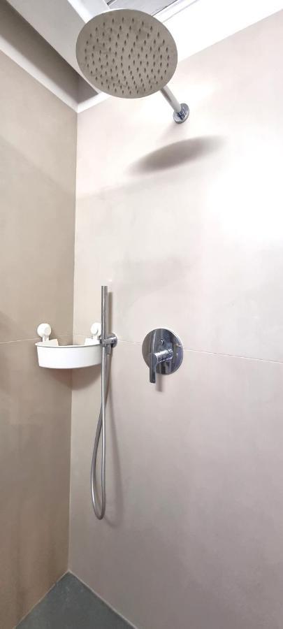 Dolce Blu Sirmione Apartamento Rivoltella del Garda Exterior foto