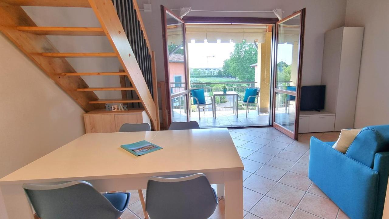 Dolce Blu Sirmione Apartamento Rivoltella del Garda Exterior foto