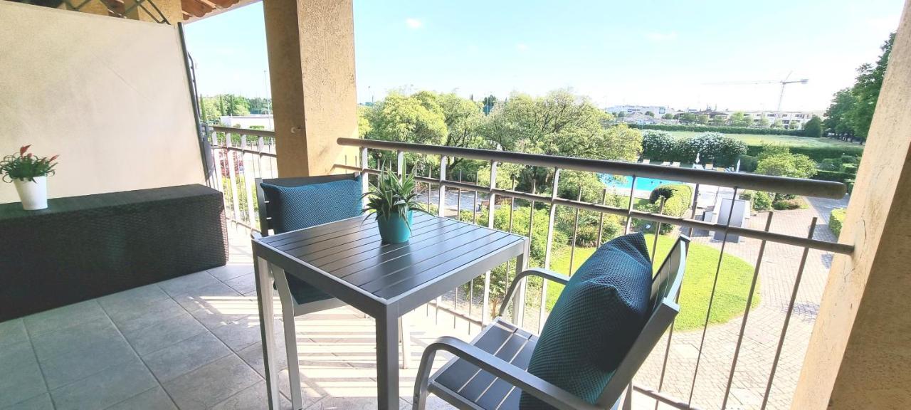 Dolce Blu Sirmione Apartamento Rivoltella del Garda Exterior foto